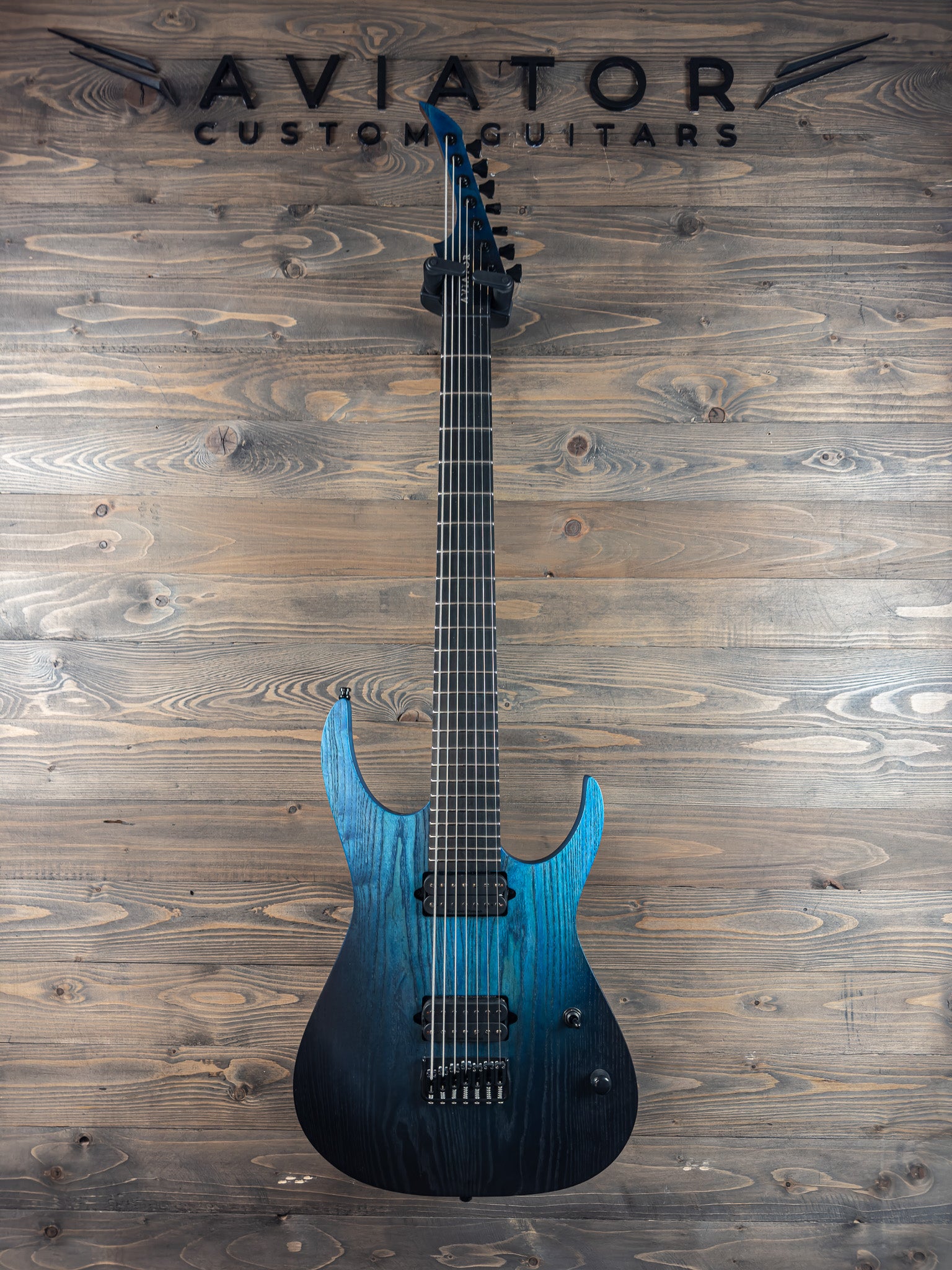 5nowdr0p 様お取り置きAviator Guitars Predator SOLD - Aviator Predator 7 Pilot Edition – Aviator Custom Guitars